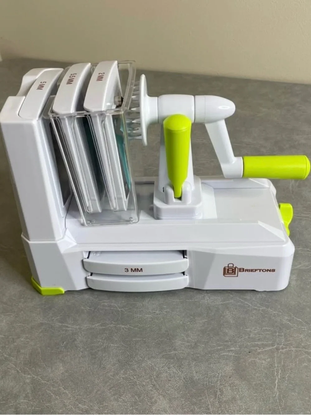 Brieftons 5-Blade Spiralizer Vegetable Spirals with Interchangeable Blades